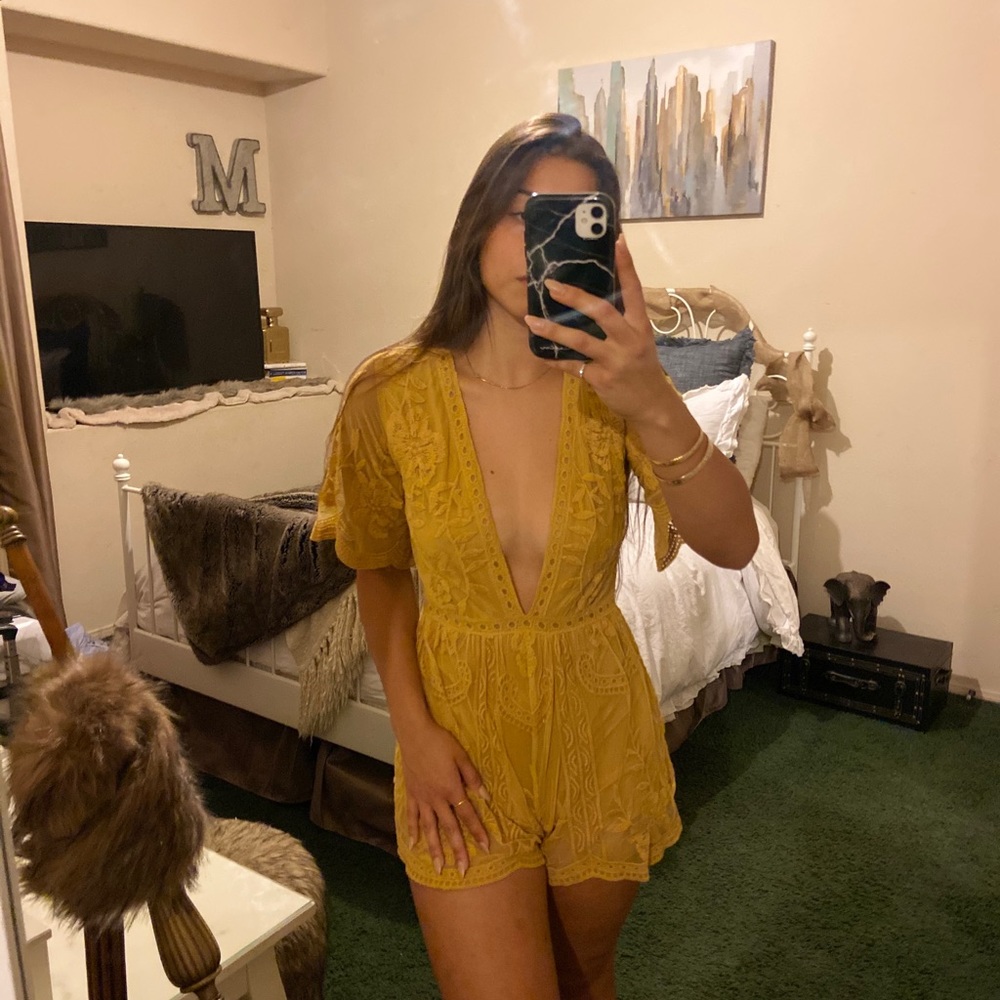 Mustard lace Jumper